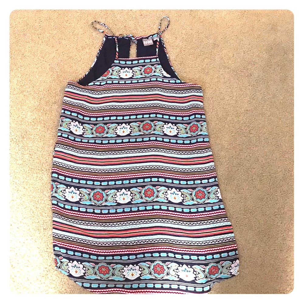 Super cute long top by soho size XS